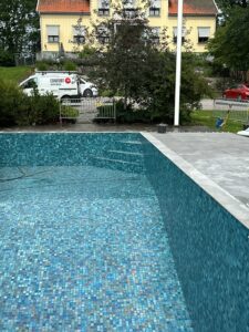 Renovering av utomhuspool